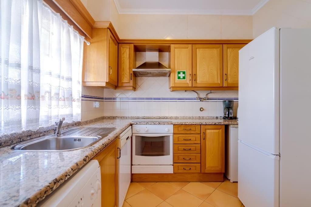 Collection Side - Oura 200 Meters Ferienhaus Albufeira